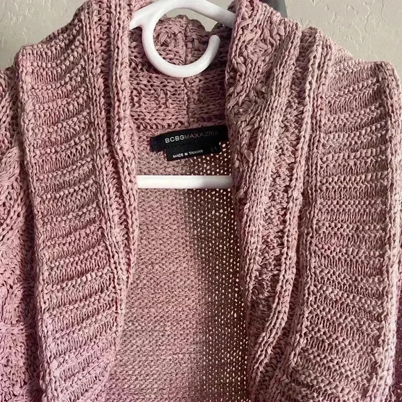 BCBG MaxAzria Chunky Cable Knit Cardigan with Belt Size Large - Picture 3 of 11
